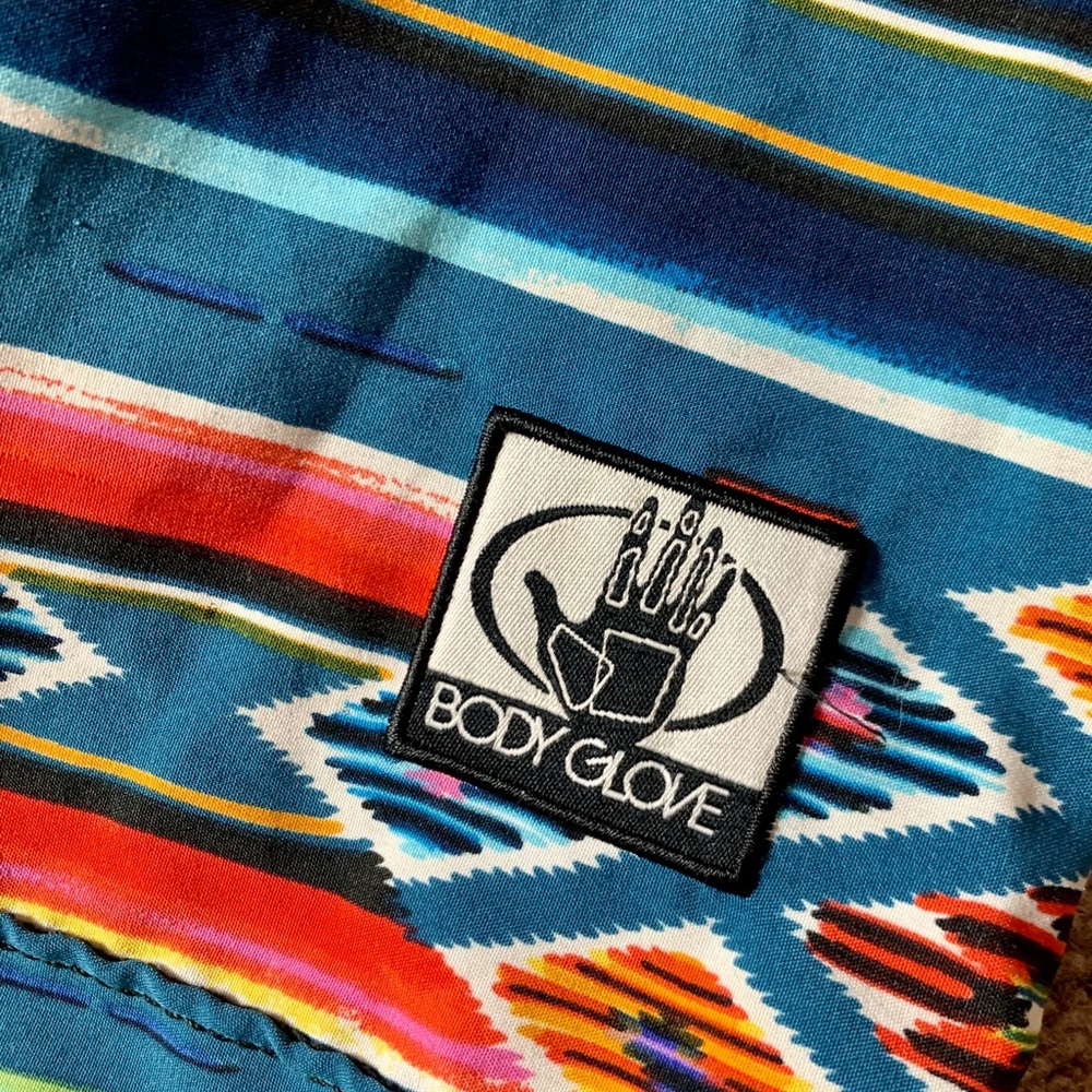 Body Glove Voodoo Aztec Print board shorts - Picture 3 of 12